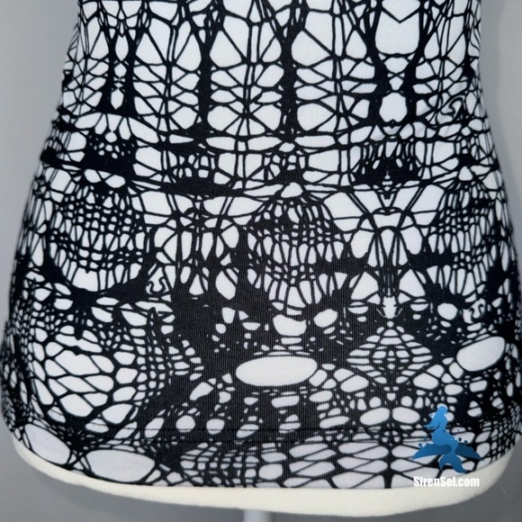 1057 lululemon Cool Racerback - Size 2 - White Black Glacier Lace - Picture 8 of 13